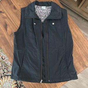 Columbia Zip Up Fitted Vest Navy Blue with Floral Detail